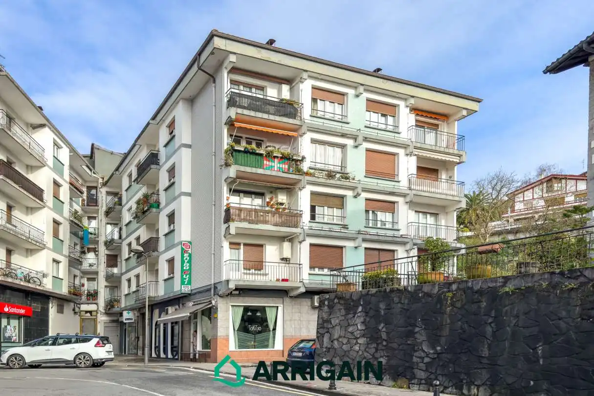 Exterior view of Flat for sale in Andoain  with Air Conditioner, Heating and Terrace