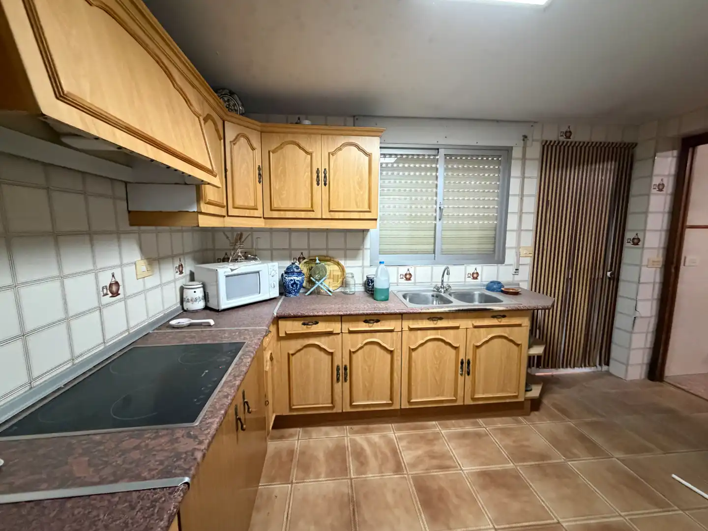 Kitchen of Houses for sale in Úbeda  with Storage room and Swimming Pool