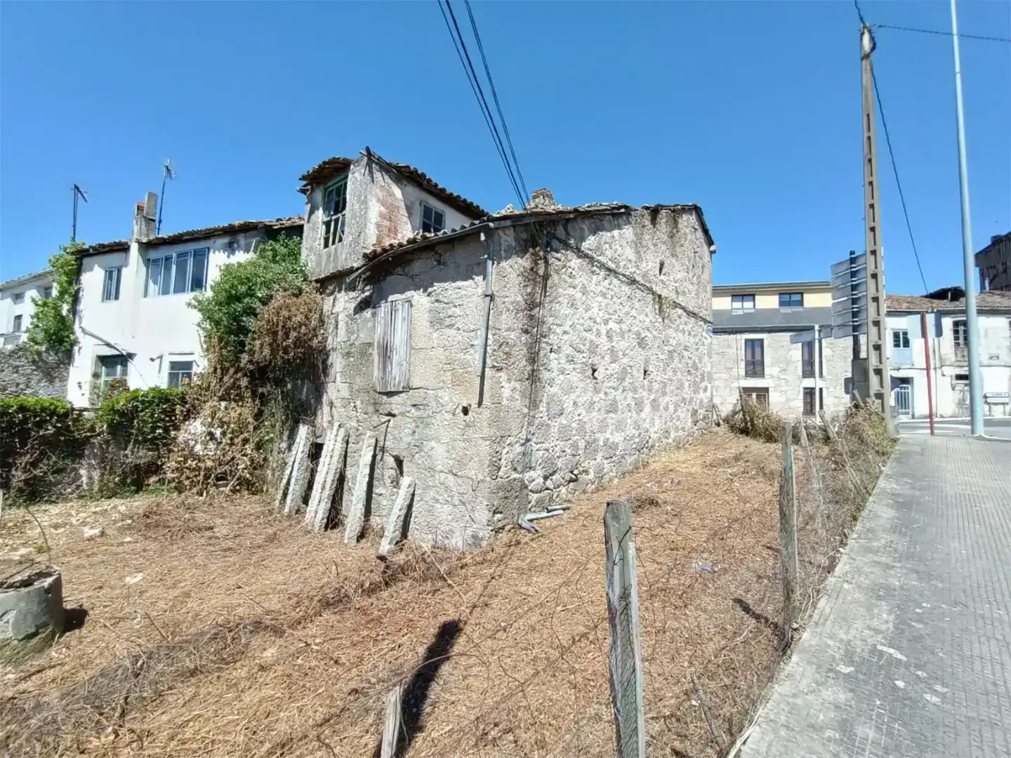Vista exterior de Casa adosada en venta en Chantada con Jardín privado