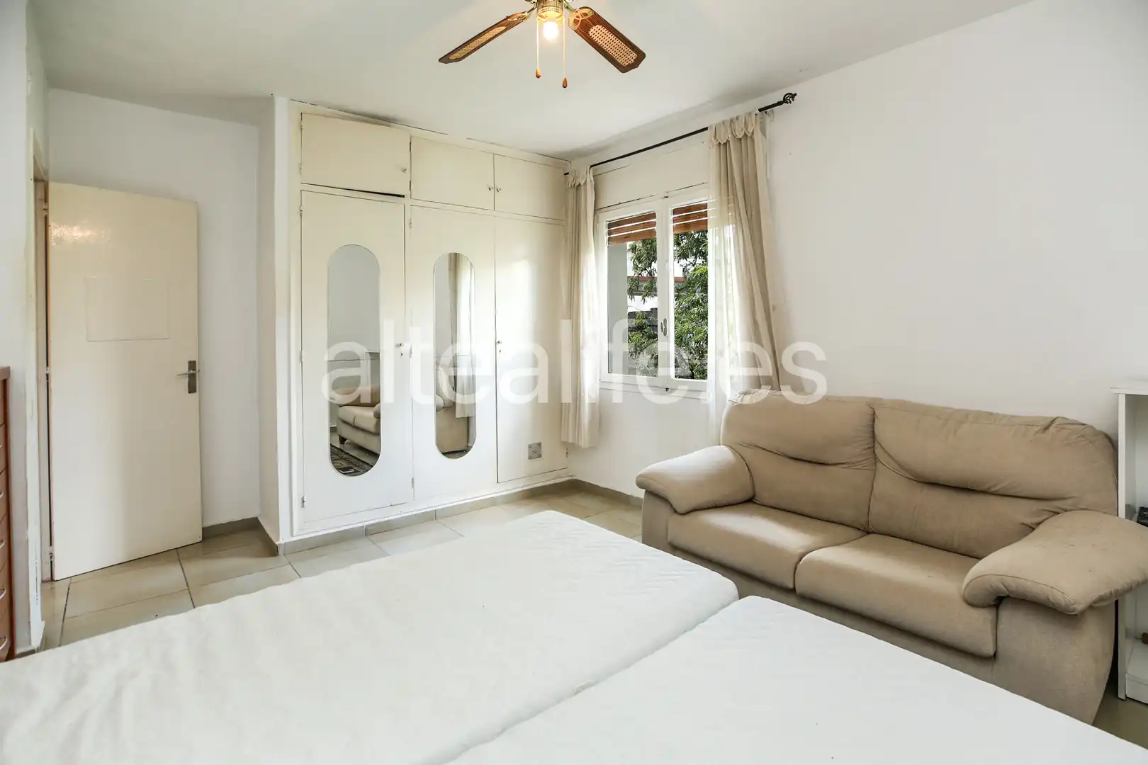 Habitación de Casa o chalet en venta en La Nucia con Aire acondicionado, Jardín privado y Terraza