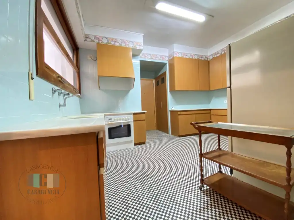 Piso en venta en Plaza Huerto Sogueros, Casco Histórico