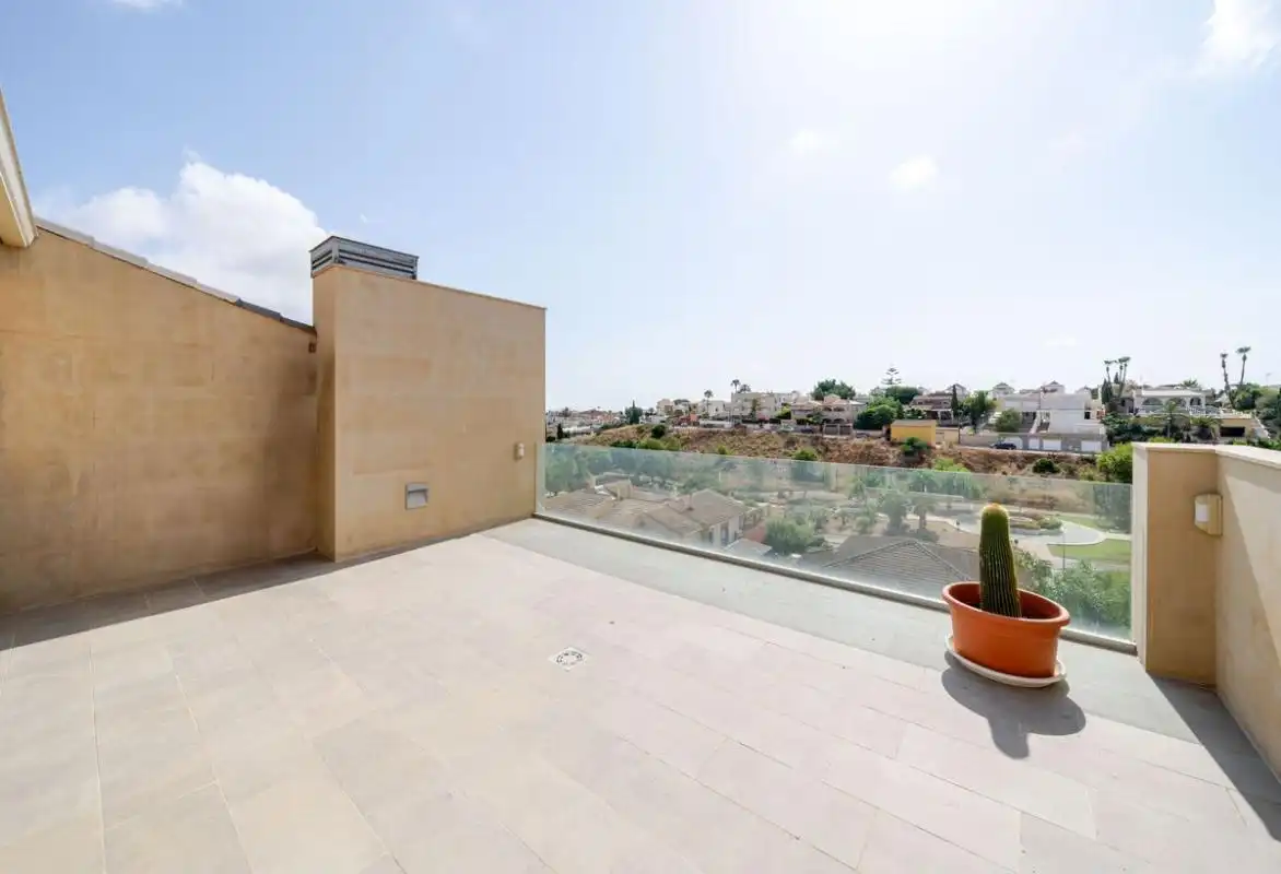 Casa amb terrassa en venda a Calle Covadonga, imagen 16