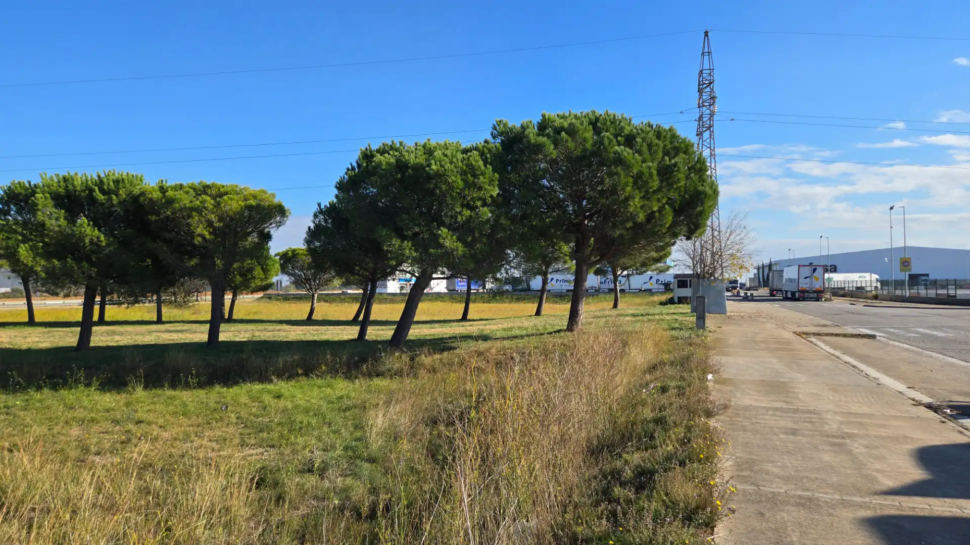 Terreny industrial de lloguer en Vilamalla