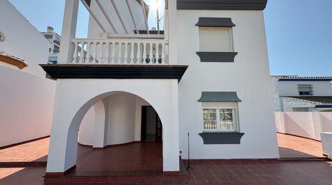 Foto 5 de Casa o xalet en venda a Calle Hermanos Álvarez Quintero, La Cala del Moral, Rincón de la Victoria