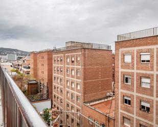 Vista exterior de Àtic en venda en  Barcelona Capital amb Aire condicionat, Calefacció i Terrassa