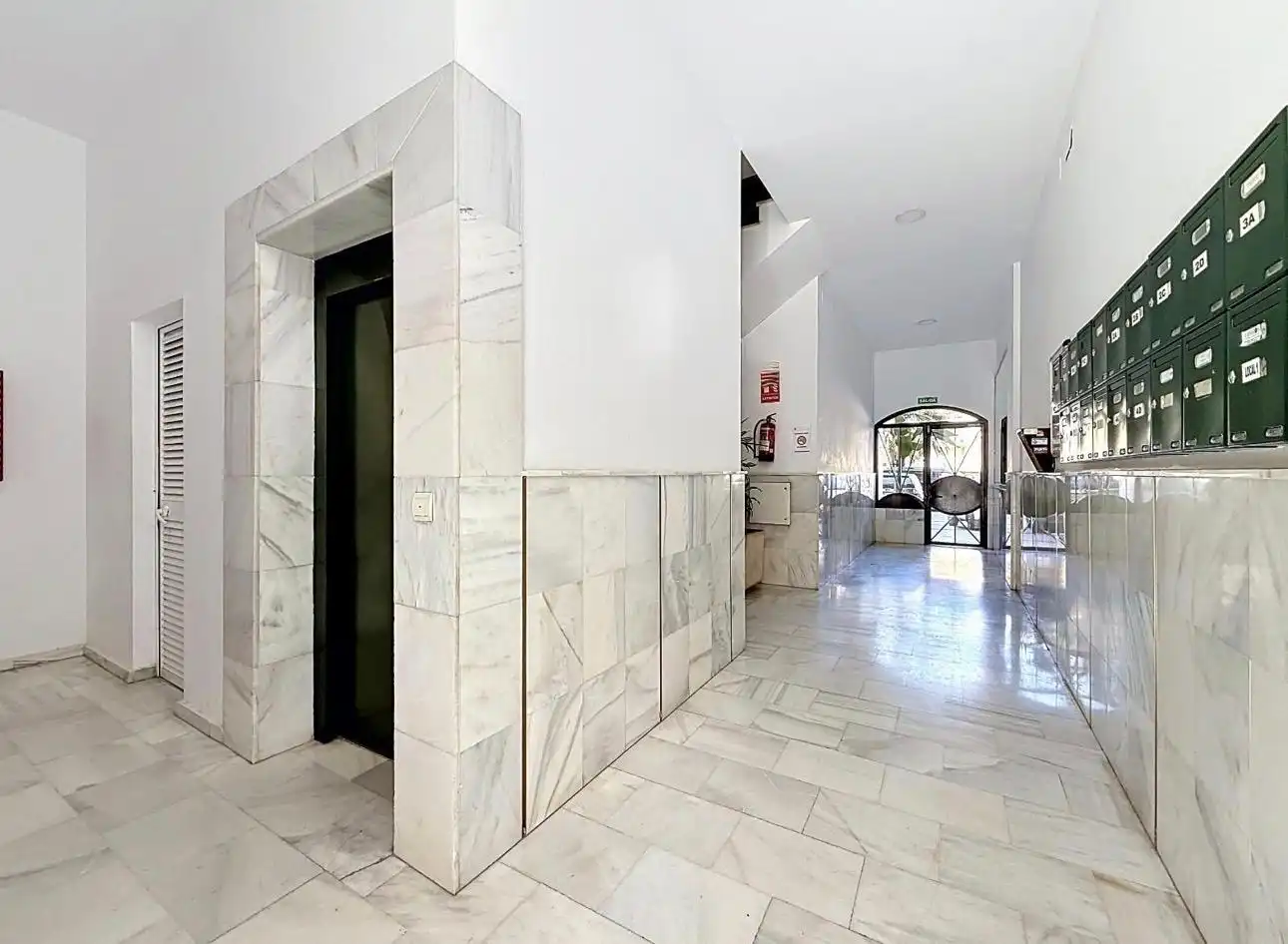 Piso en venta en Manilva con Terraza, Trastero y Horno