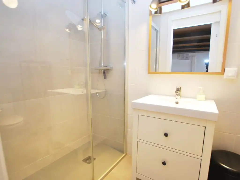 Baño de Apartamento de alquiler en Premià de Mar