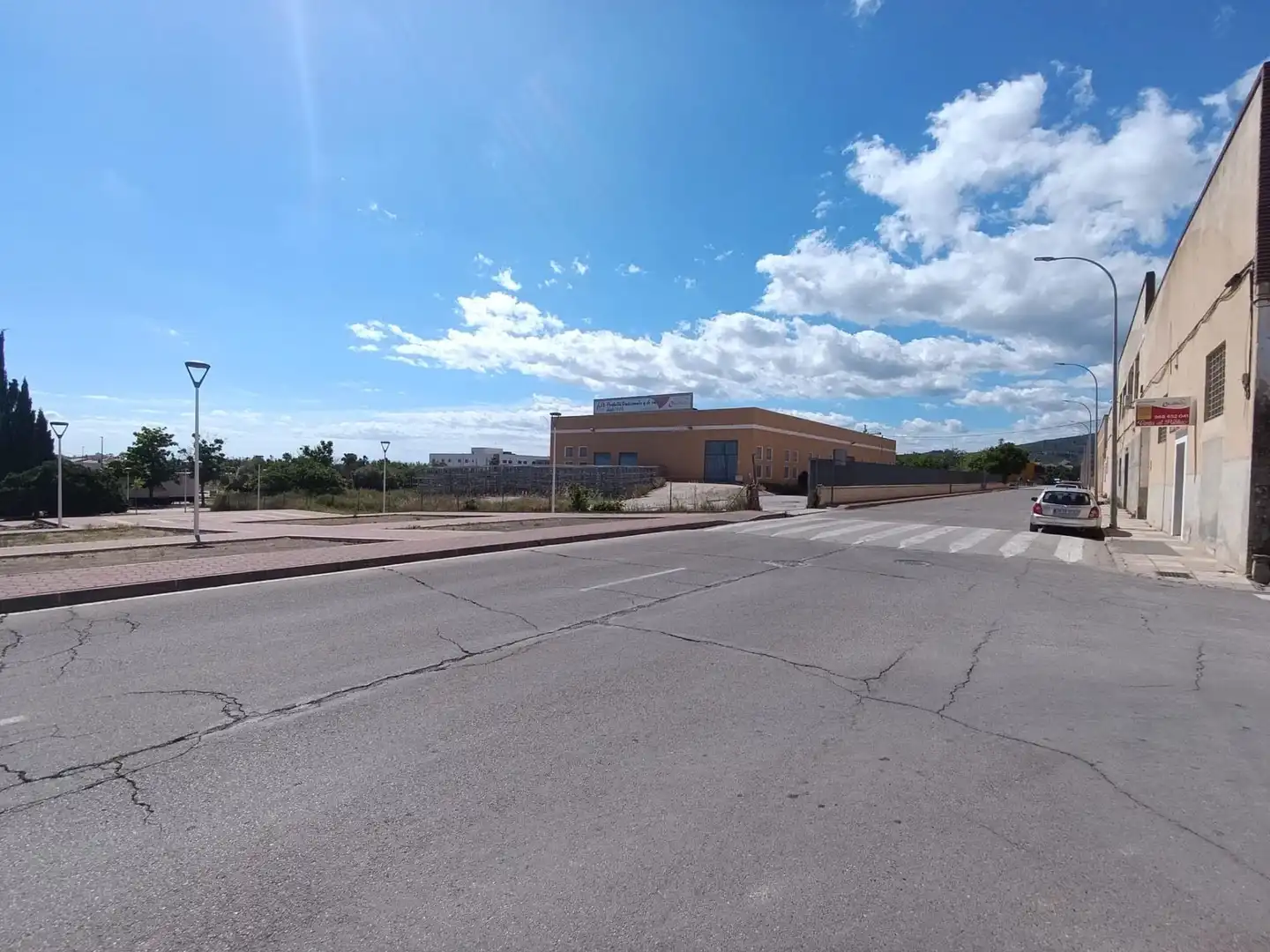 Exterior view of Industrial buildings for rent in Bullas