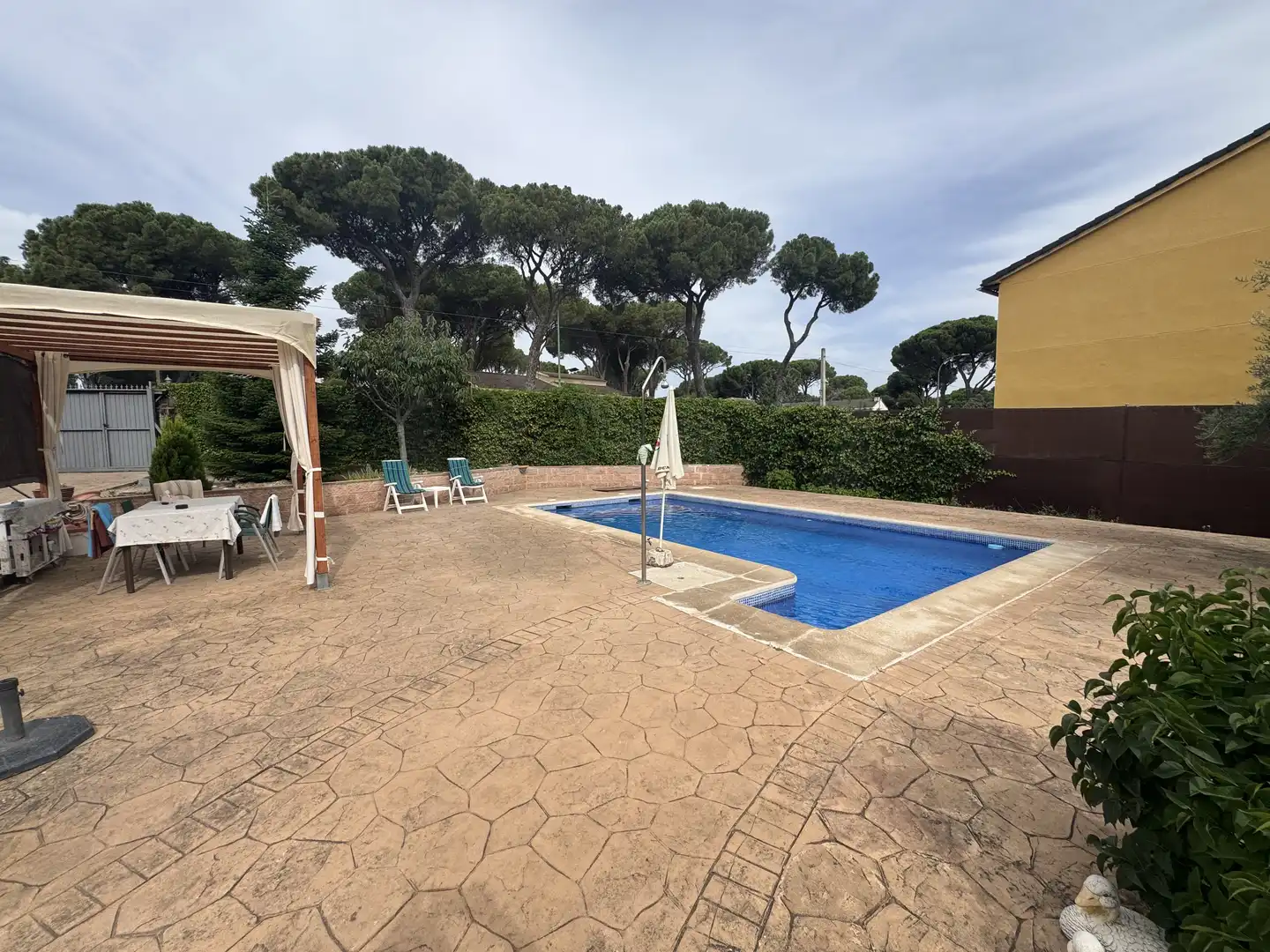 Piscina de Casa o xalet en venda en Almorox amb Aire condicionat, Calefacció i Terrassa