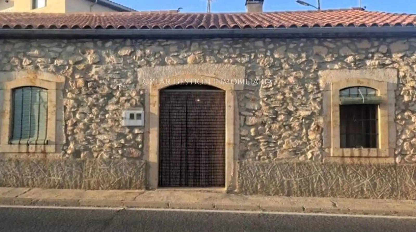 Casa adosada en venta en ALBERTO DORREGO, Almenara de Tormes