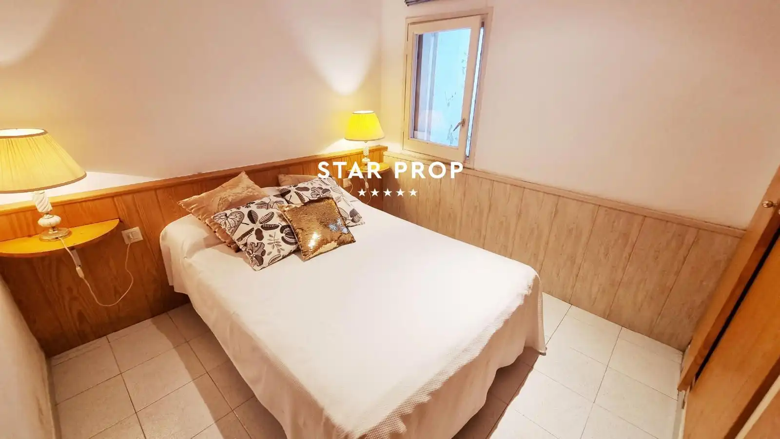 Bedroom of Flat for sale in Colera  with Terrace, Furnished and Oven