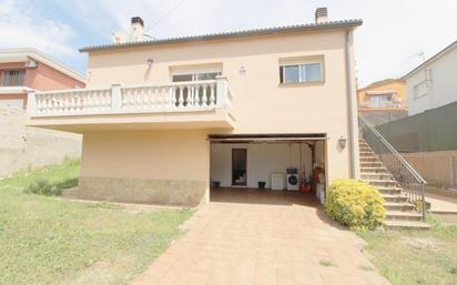Exterior view of House or chalet for sale in Vidreres  with Air Conditioner, Private garden and Terrace
