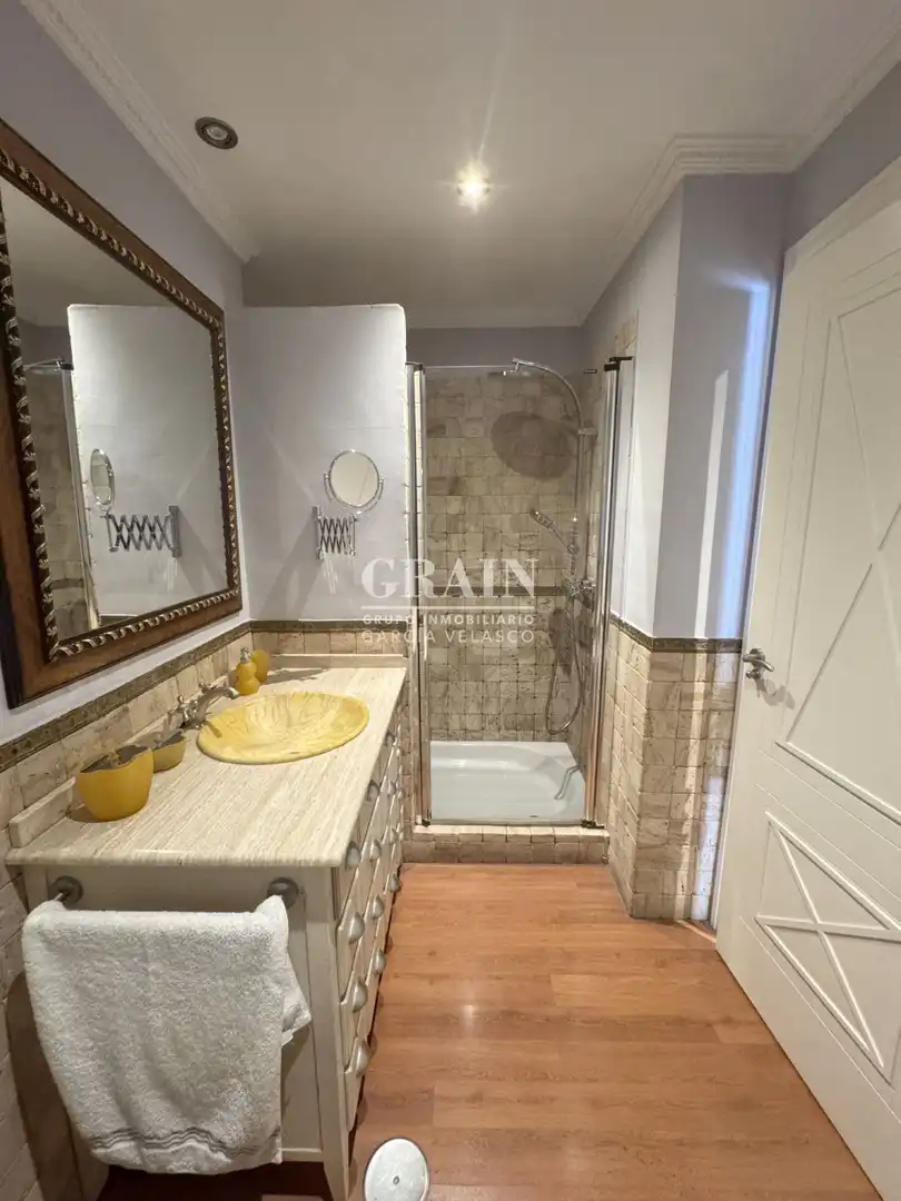 Garden of Flat for rent in Albacete  with Air Conditioner and Heating