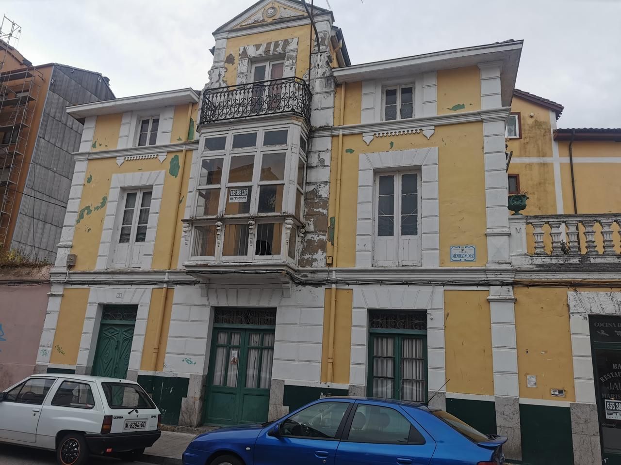 Exterior view of House or chalet for sale in Santoña