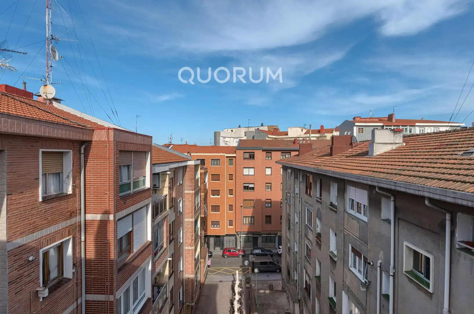 Vista exterior de Pis en venda en Barakaldo  amb Calefacció, Terrassa i Moblat