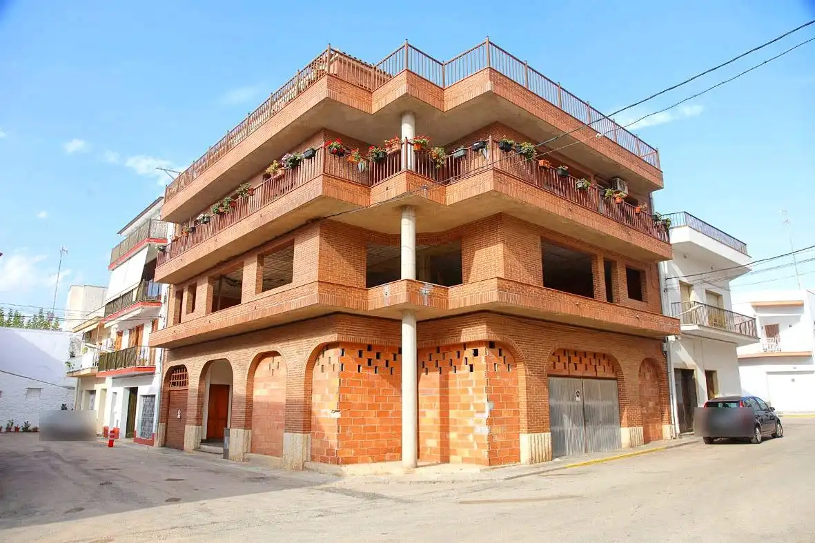 Local commercial à vendre à Alcanar