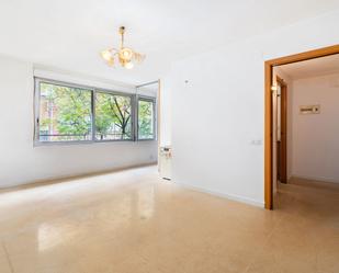 Bedroom of Flat for sale in  Barcelona Capital