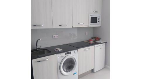 Foto 2 von Wohnungen zur Miete in Calle Venerables, Los Vadillos - R. Sanitaria - Pozanos, Burgos Capital