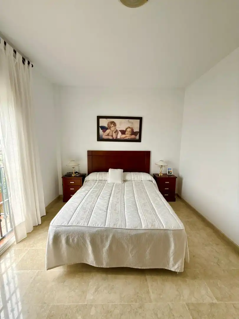 Schlafzimmer von Einfamilien-Reihenhaus zum Verkauf in Vélez-Málaga mit Klimaanlage, Heizung und Terrasse