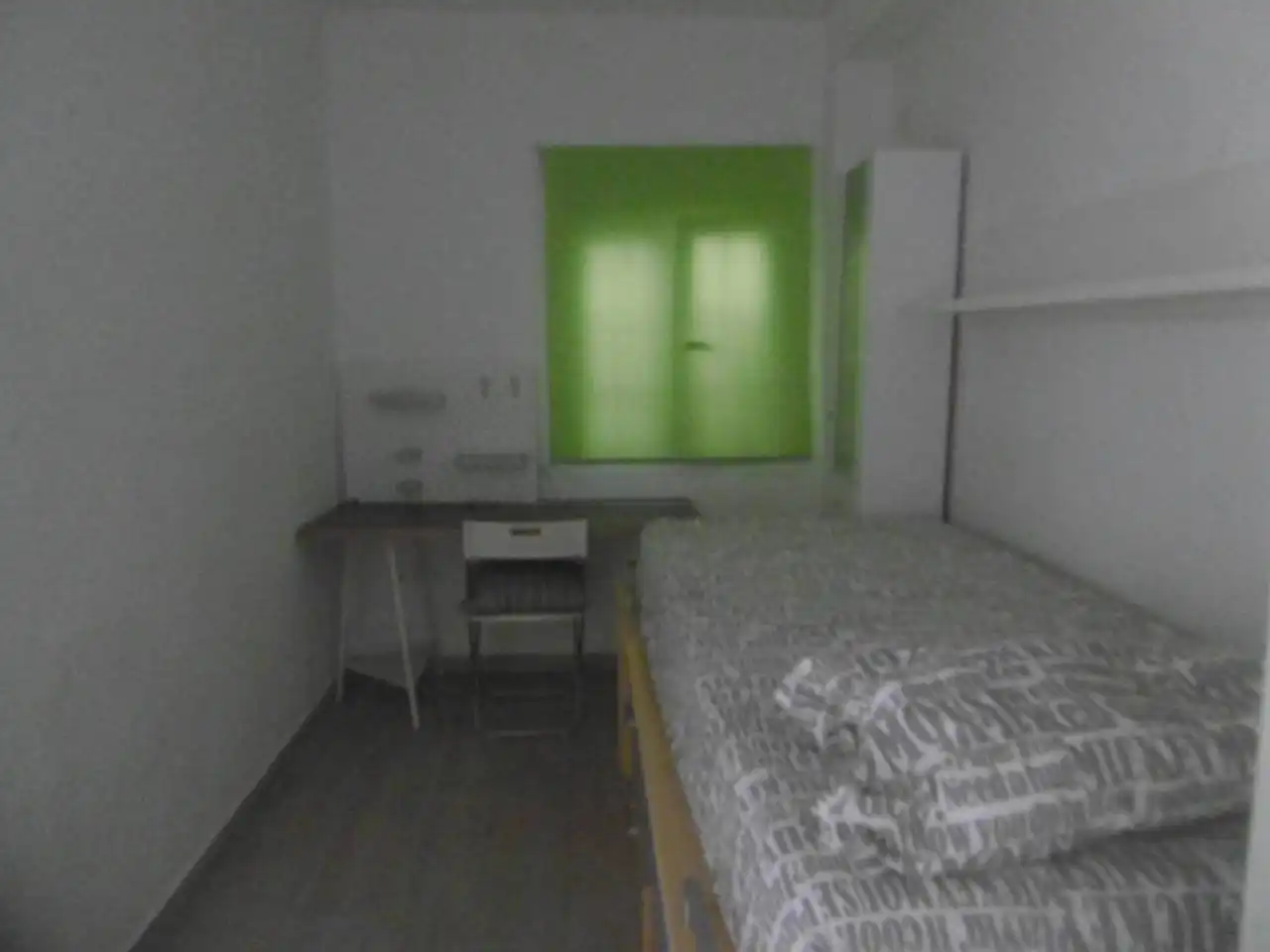 Bedroom of Flat for rent in Almería  with Air Conditioner, Terrace and Furnished