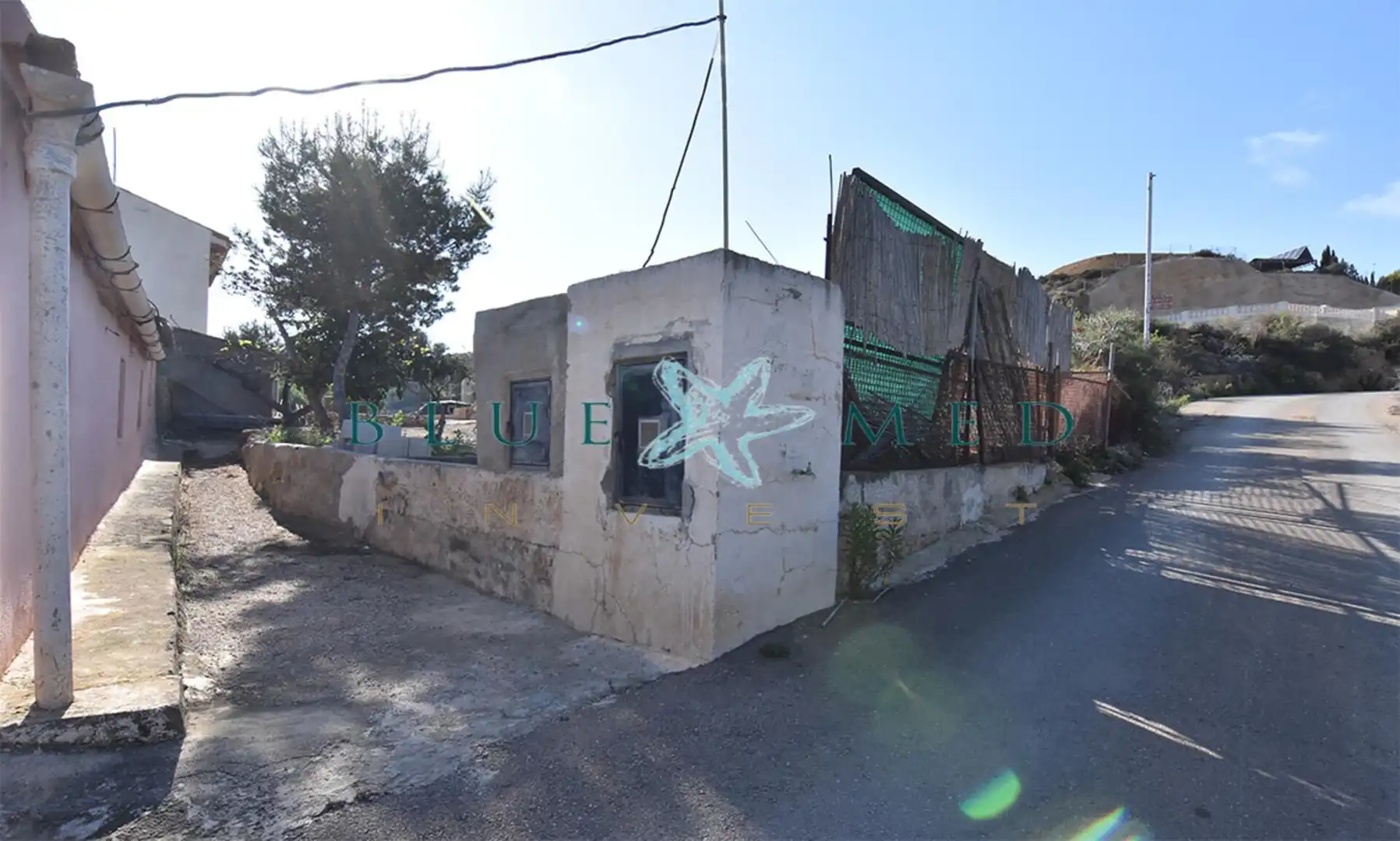Vista exterior de Casa o xalet en venda en Mazarrón amb Aire condicionat, Calefacció i Jardí privat