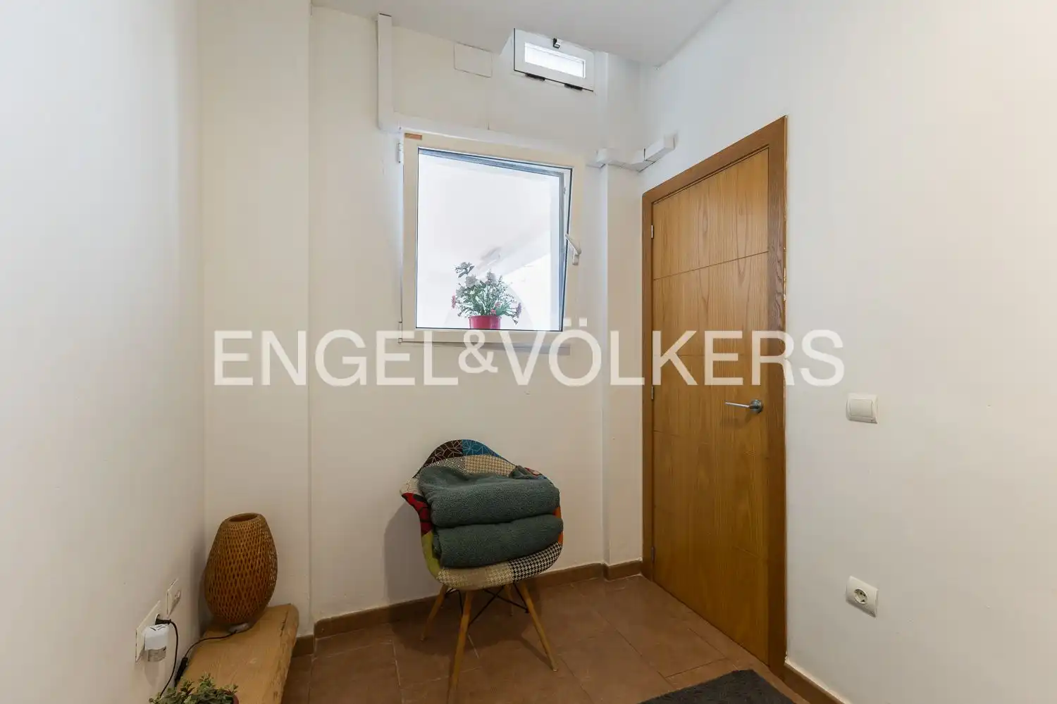 Piso en venta en Valencia con Aire acondicionado, Calefacción y Jardín privado