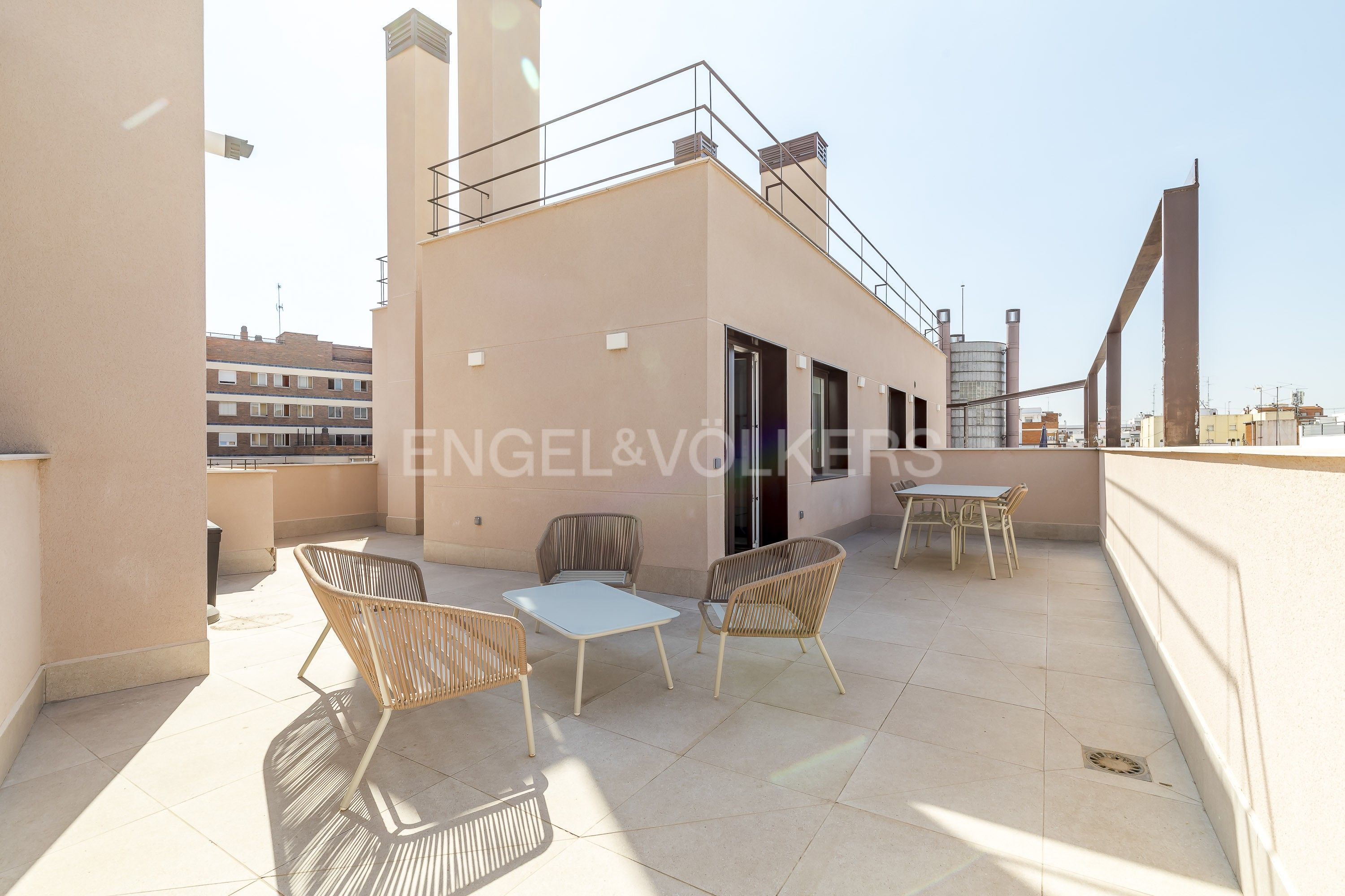 Terrassa de Apartament de lloguer en  Madrid Capital amb Aire condicionat, Calefacció i Terrassa