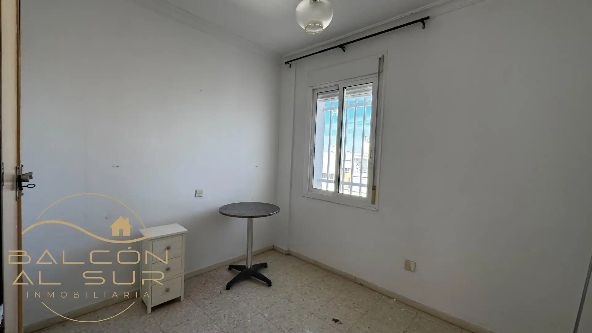 Habitación de Piso en venta en Rota con Terraza