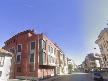 Wohnung mit Aufzug zum Verkauf in Calle AV LA VEGA DE SANTIAGO