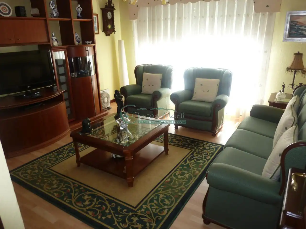 Sala de estar de Piso de alquiler en Vigo  con Calefacción, Trastero y Amueblado