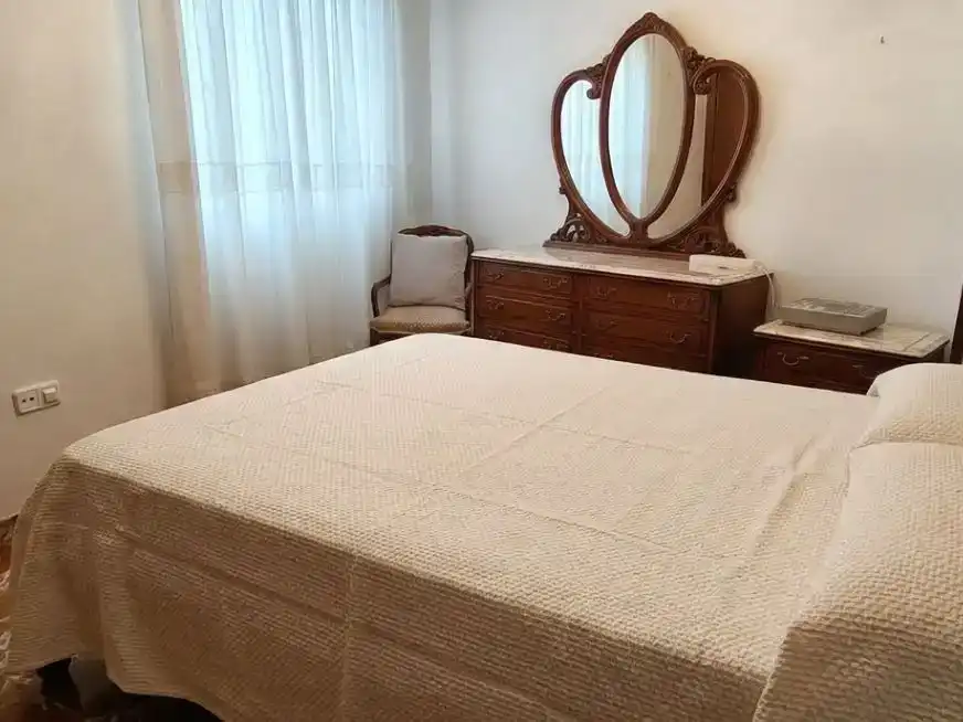 Dormitori de Pis en venda en  Jaén Capital amb Aire condicionat
