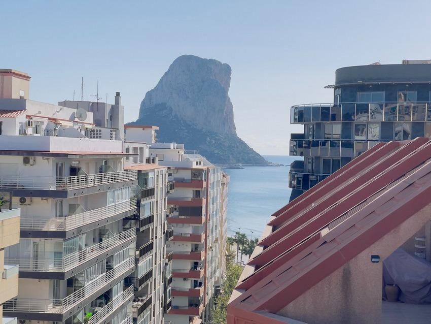 Vista exterior de Àtic en venda en Calpe / Calp amb Aire condicionat, Calefacció i Terrassa