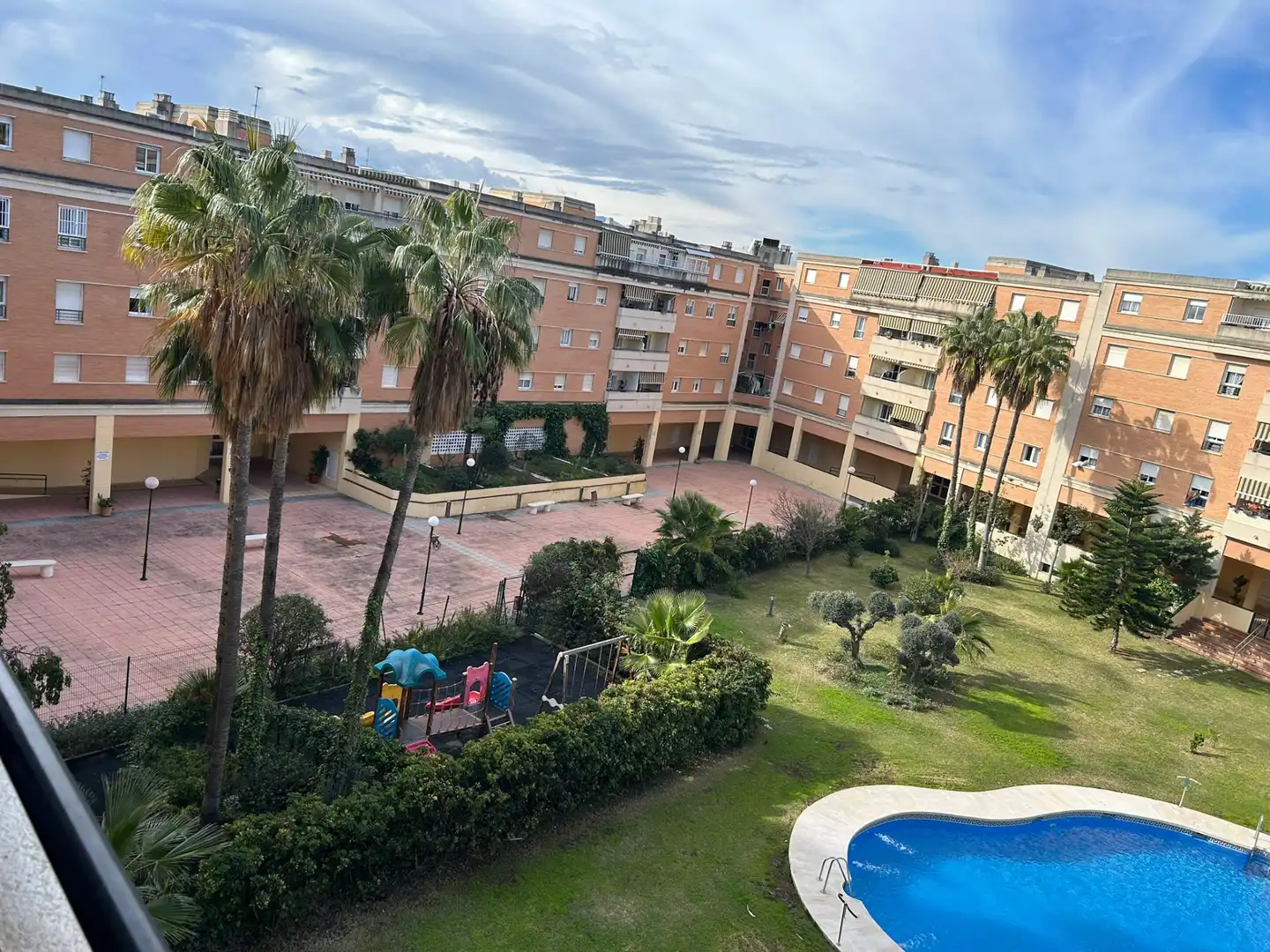 Vista exterior de Piso en venta en Málaga Capital con Aire acondicionado, Terraza y Trastero