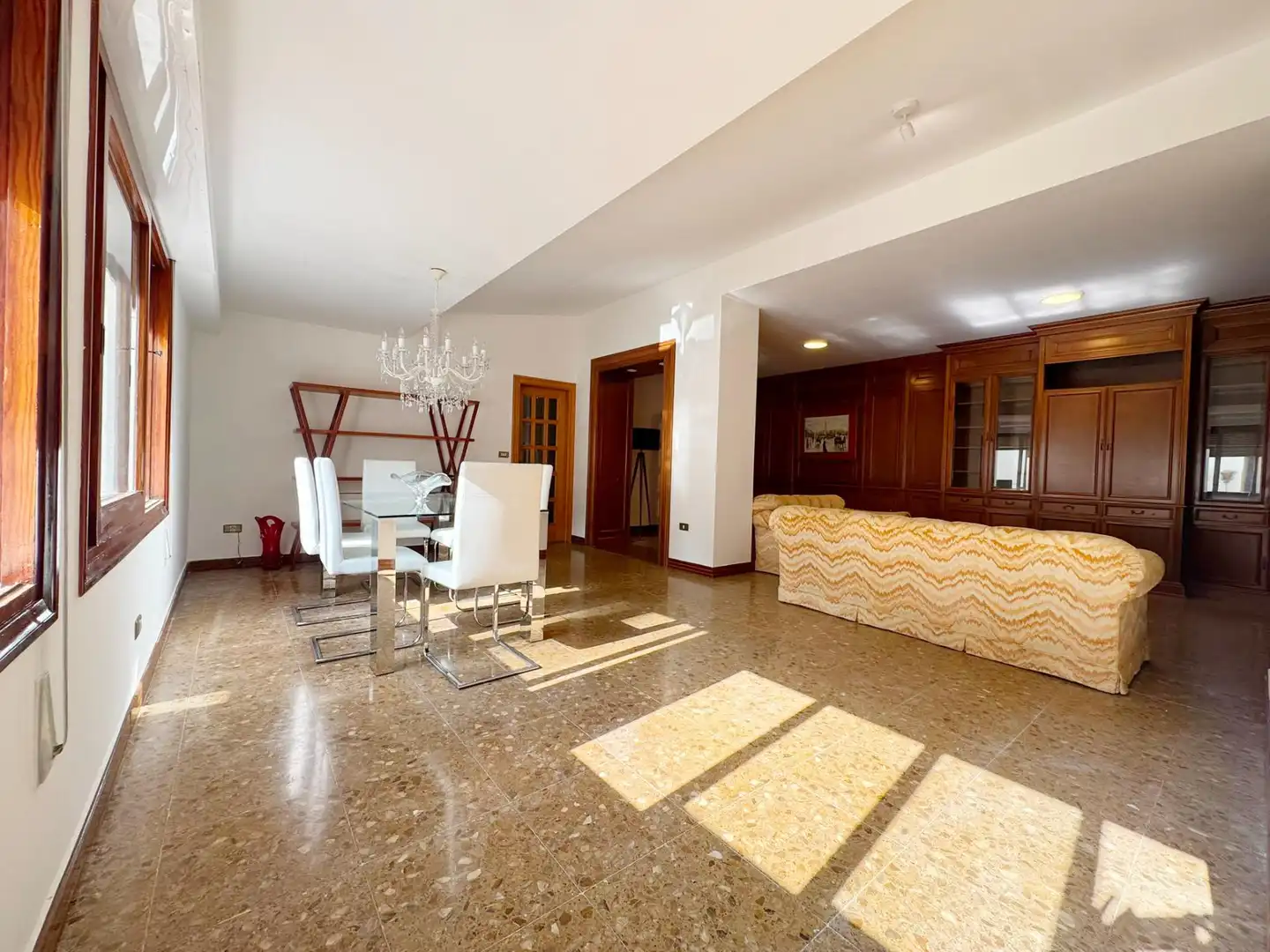 Comedor de Piso de alquiler en Dénia con Calefacción, Amueblado y Balcón