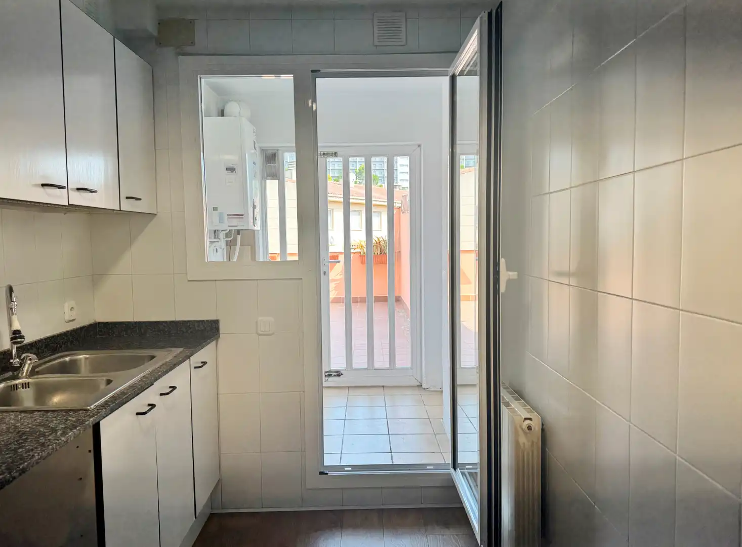 Flat for rent in Rambla de Xavier Cugat, Fontajau - Sant Ponç