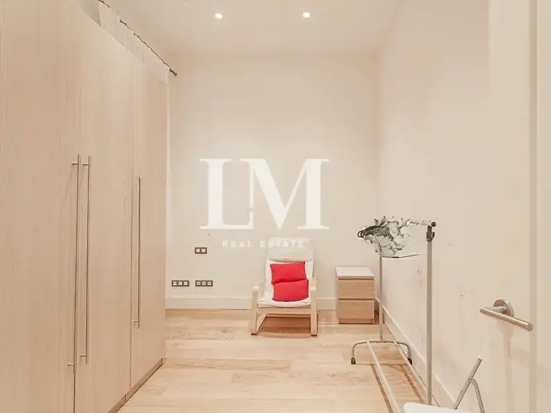 Apartament amb terrassa de lloguer a CORTS CATALANES, imagen 37