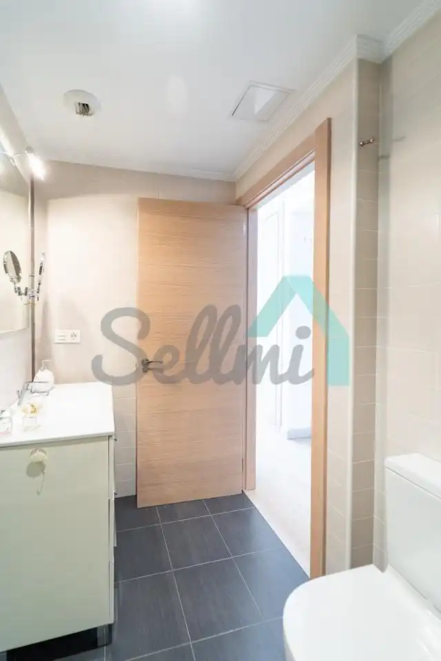 Flat for sale in Castropol  with Heating, Storage room and Furnished