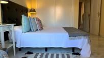 Bedroom of Flat for sale in Marbella  with Air Conditioner, Heating and Terrace