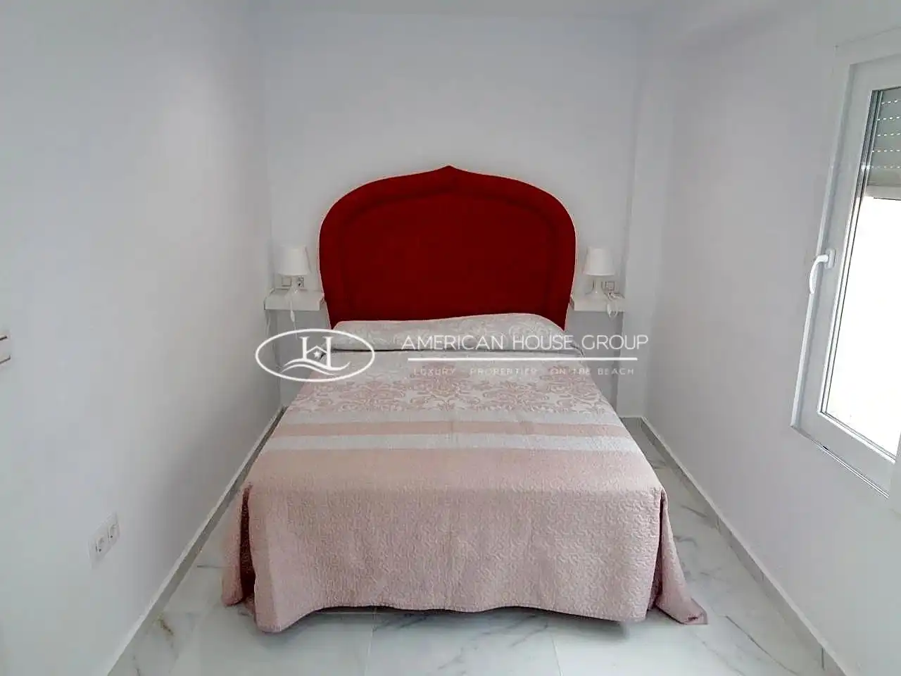 Dormitori de Casa o xalet en venda en Chiclana de la Frontera amb Jardí privat, Traster i Piscina