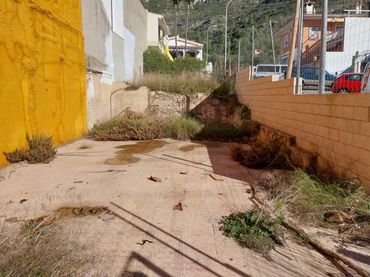 Terreno residencial en venta en Carrer de Gandia