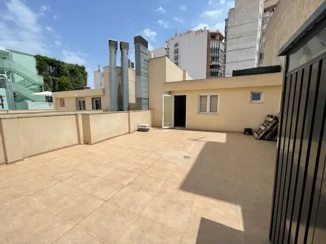 Maisonette zur Miete in Carrer Tomás López Torregrosa, Barrio del Centro