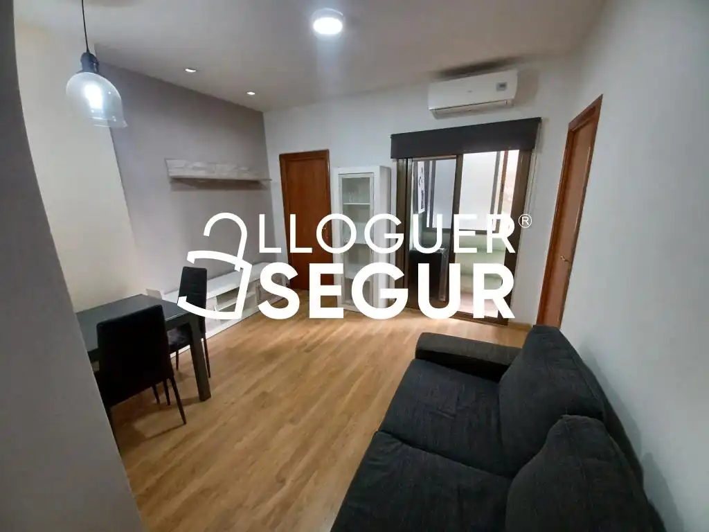 Flat for rent in Badalona, Barcelona