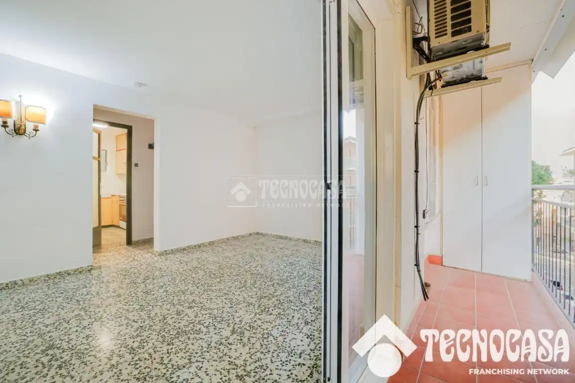 Wohnung zum Verkauf in Mataró mit Klimaanlage, Balkon und Alarm