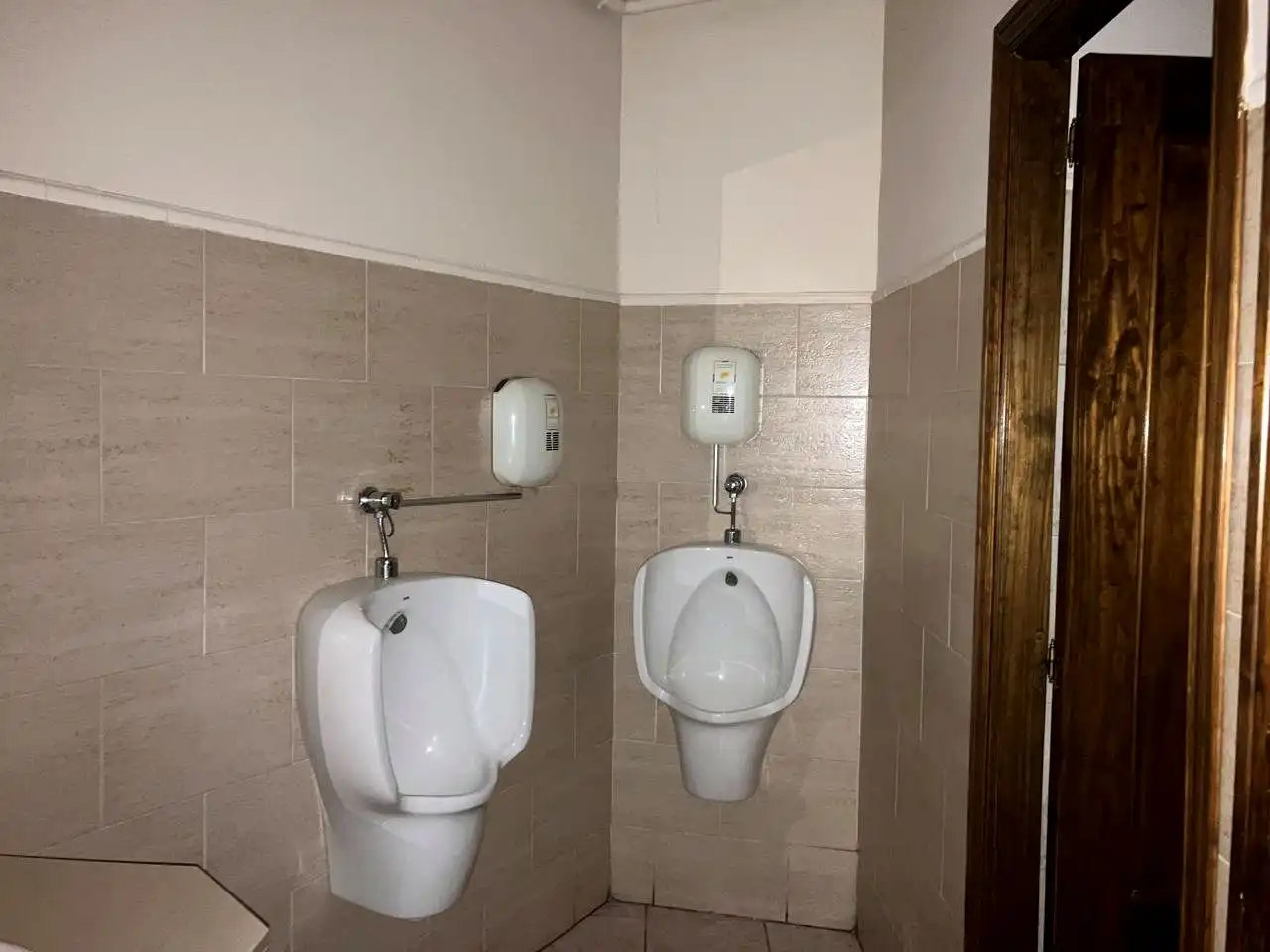 Baño de Local en venta en Las Rozas de Madrid