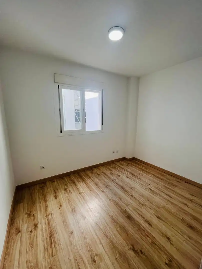 Schlafzimmer von Wohnung zum Verkauf in Málaga mit Abstellraum