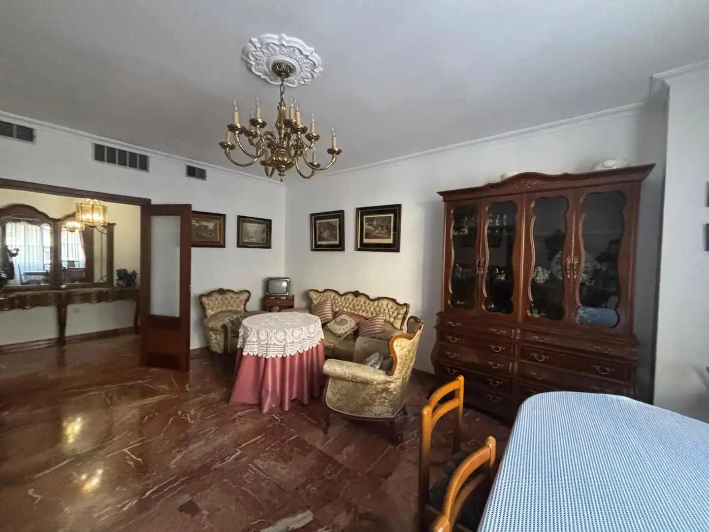 Living room of Flat for sale in Sevilla  with Air Conditioner, Heating and Terrace