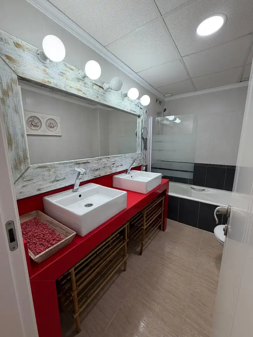 Baño de Piso en venta en El Ejido con Aire acondicionado