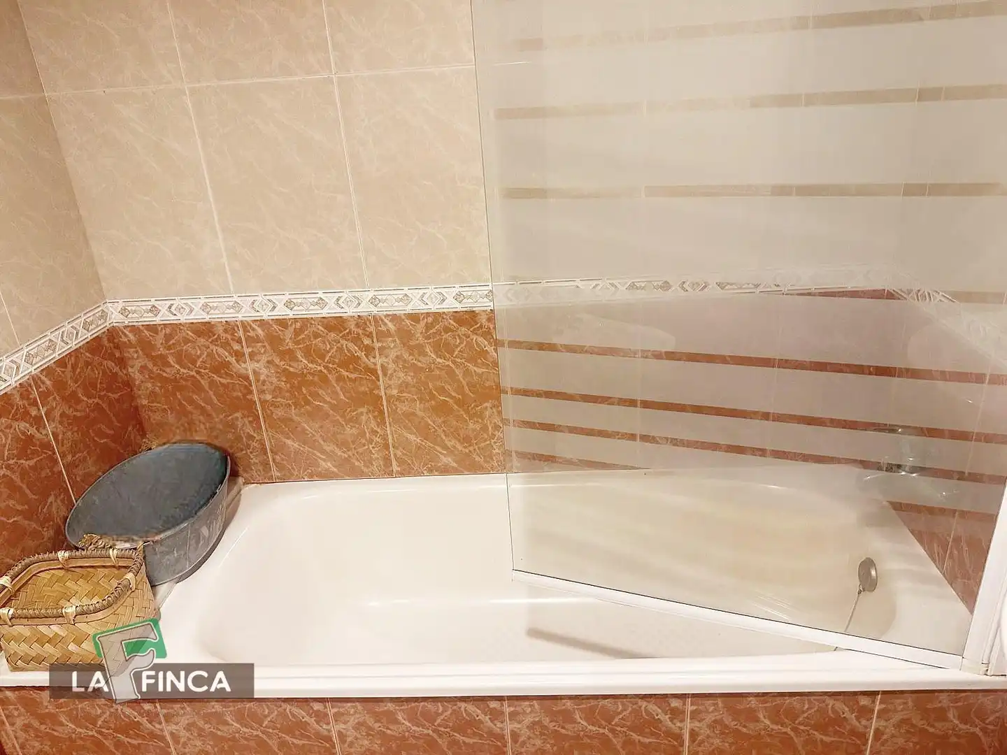 Bathroom of Flat for sale in Carreño  with Heating, Storage room and Furnished