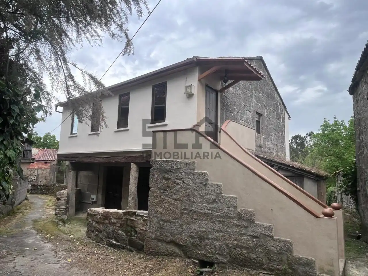 Vista exterior de Casa o xalet en venda en Punxín amb Jardí privat i Traster