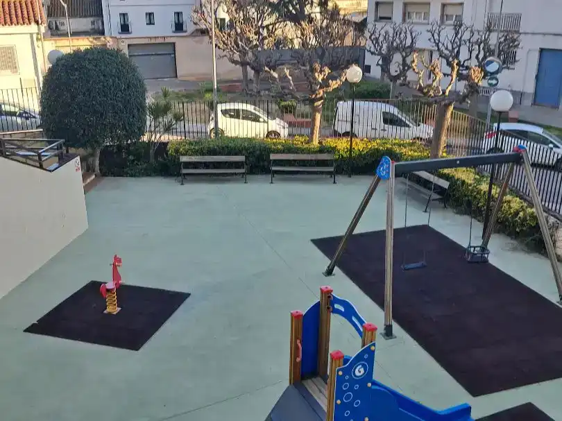 Parking de Piso en venta en Sant Pol de Mar con Piscina